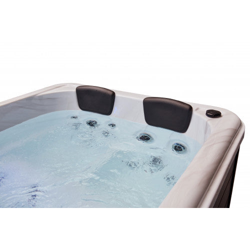 Luxury Spas Riley 3-Person Hot Tub