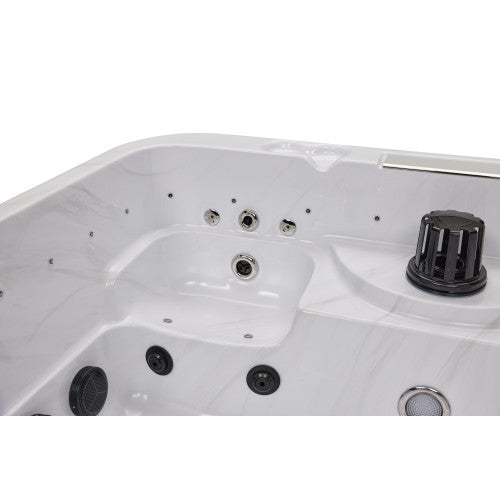 Luxury Spas Social 5 Person Hot Tub